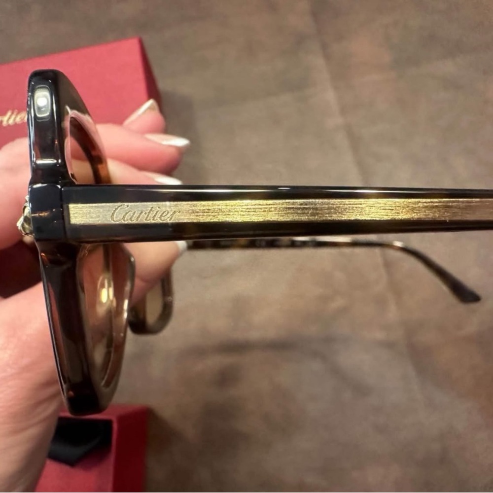 ✨💎BRAND NEW IN BOX💎✨ Cartier Sunglasses with paperwork box and cases. - Picture 3 of 9